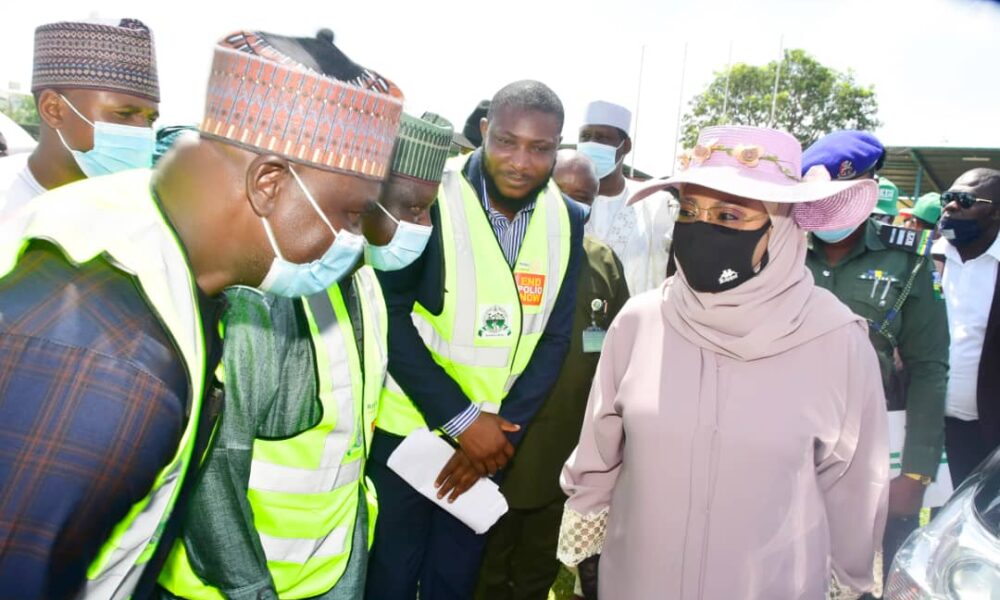 FCT Minister of State, Dr. Ramatu Tijjani Aliyu being welcome by the stakeholders