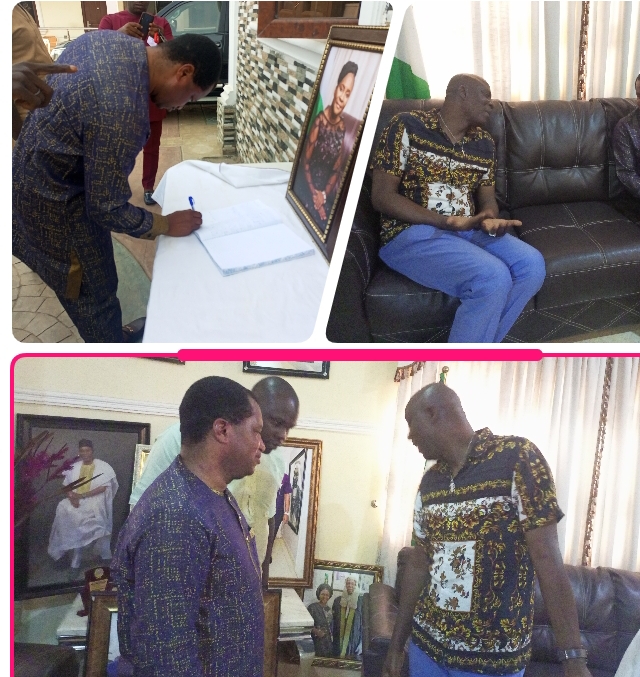 Mr. Christopher Tosin Oni during his condolence visit to the Speaker Kogi State House of Assembly, Rt. Hon. Mathew Kolawole over wife's death