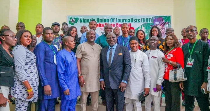 Governorship candidate of the Peoples Democratic Party, PDP, in Delta State, Rt Hon Sheriff Francis Oborevwori and members of NUJ Delta State Council