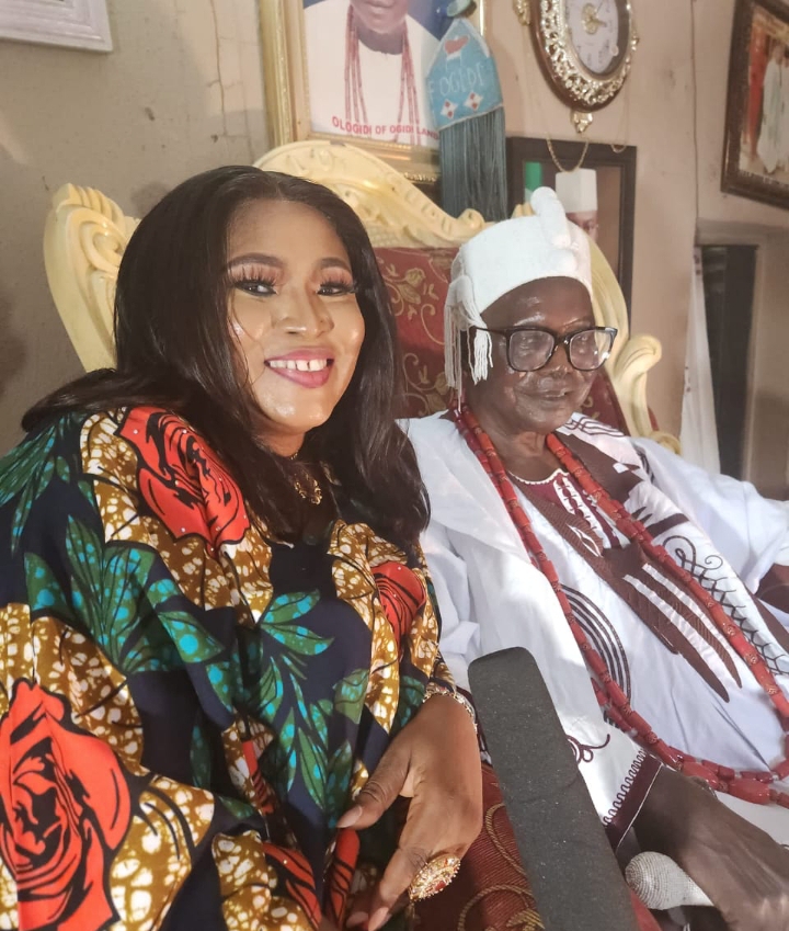 Okun born Television Presenter, Mrs. Oluwatoyin Oki and The Ologidi of Ogidi Kingdom, His Royal Highness, Oba Rabiu Oladimeji Sule