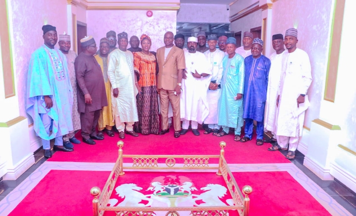 Speaker of Nasarawa State House of Assembly, Rt. Hon. Danladi Jatau in picture with 13 LGAs chairmen and other members on Monday in Lafia.