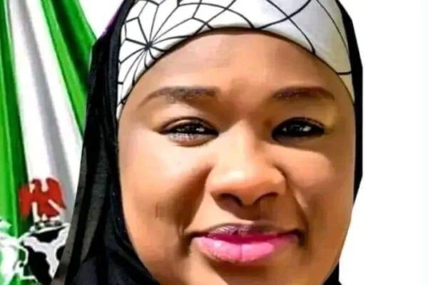 Renewed Hope Initiative (RHI) Disburses N1.8 Billion To 37,000 Petty Women Traders The FCT Minister of State, Dr. Mariya Mahmoud