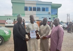 Caretaker Committee Chairman of Kogi LGC, Hon Musa Abdulmalik in a group photograph with APC stakeholders from Kogi LG shortly after obtaining his nomination forms at the State party secretariat Lokoja, Kogi State capital on Tuesday 