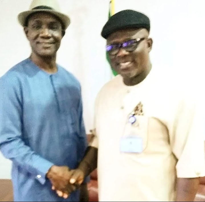 Delta State Governor, Rt Hon Sheriff F.O. Oborevwori (R) and Dr (Barr) Fred Latimore Oghenesivbe, the Director General, Delta State Orientation and Communications Burea