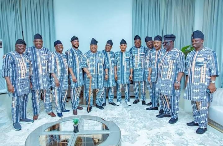 Kogi State Governor, Alhaji Ahmed Usman Ododo in a group photograph with PDP Governors during a wedding ceremony of a daughter of Taraba State Governor