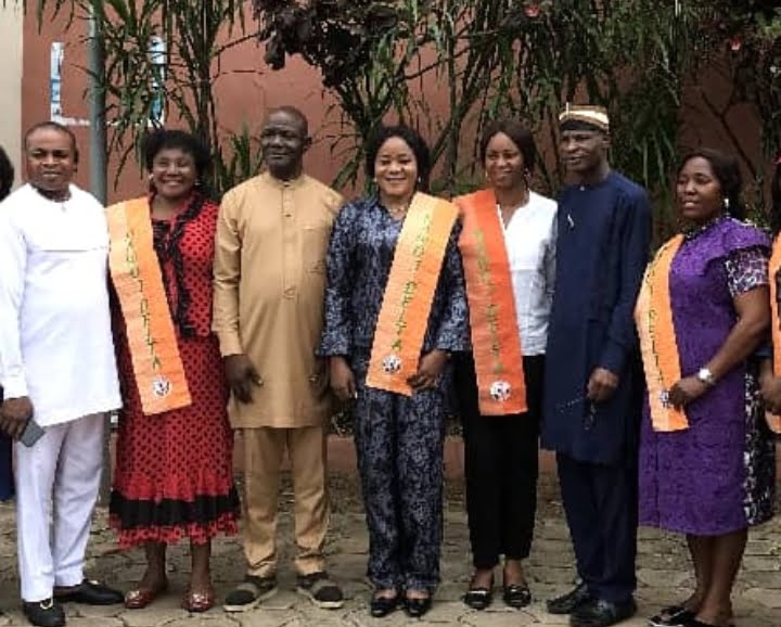 Director General of Delta State Orientation and Communications Bureau, Dr (Barr) Fred Latimore Oghenesivbe and leadership of NAWOJ