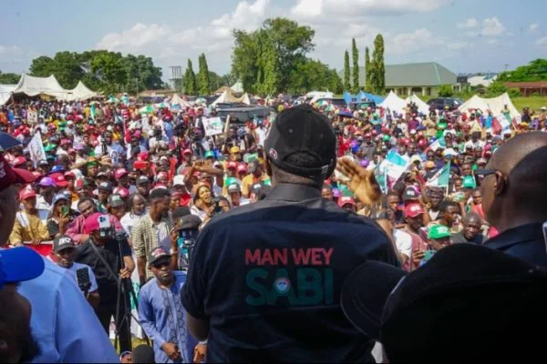 Edo 2024: Major boost for Ighodalo’s election as thousands from APC, NNPP, LP members defect to PDP in Irrua Edo 2024: Obaseki, Others Storm Agenebode for PDP as hundreds join party