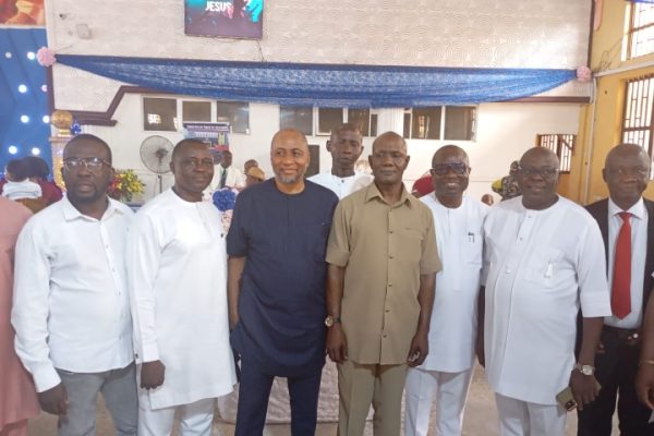 Director General of Delta State Orientation and Communications Bureau, Dr Latimore Oghenesivbe Esq in a group photograph