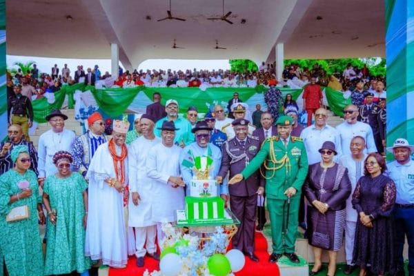 Governor of Delta State, Rt Hon Sheriff Oborevwori in a photograph with Delta residents