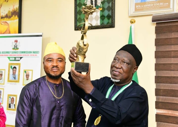 Engr Ahmed Khadi Amshi, National Assembly Service Commission, NASC, Executive Chairman received award for exceptional leadership