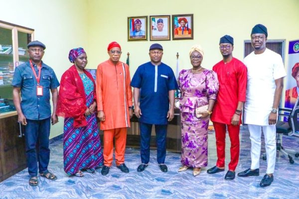 Professor Ogbo Salisu Usman, Rector of Kogi State Polytechnic Lokoja,Mrs. Grace Ajibero, the wife of the late former Rector and management