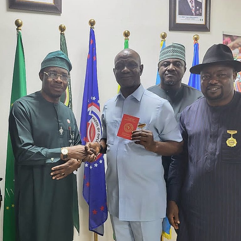 Director General of Delta State Orientation and delegation from Communications Bureau, Dr (Barr) Fred Latimore Oghenesivbe and