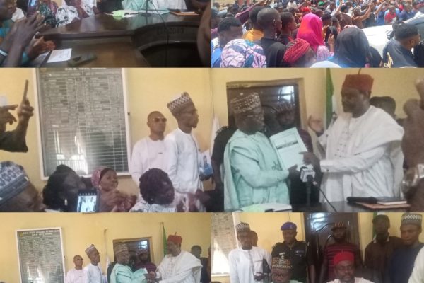 Images of Dr. Paul Femi Fashagba, the newly appointed Provost College of Education Ankpa receiving handing over documents from the outgoing Provost, Dr. Mohammed Keebiru Ibrahim on Monday at the council chamber