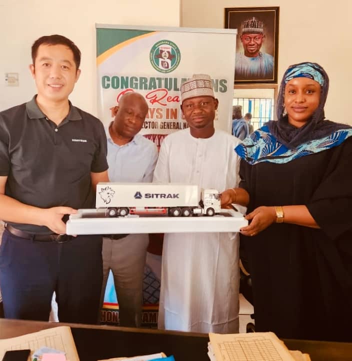 DG NASWAMSA with delegation from Dangote sinotruk West Africa Limited.
