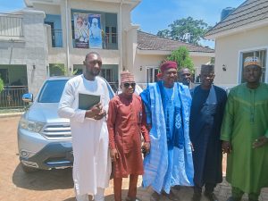 Barrister Muhammed Musa Tanko Osuku, the Executive Chairman Kogi State Civil Service Commission, Hon Mohammed Shuaibu Asio, Special Adviser on Emergency to Kogi State Governor, Barrister Yakubu Shafa and others shortly after meeting Ohimegye Igu Koton-Karfe, HRM. Dr. Saidu Akawu Salihu in Koton-Karfe on Friday