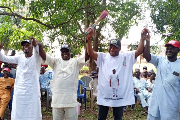 FCT poll: APC chairmanship candidate urges residents on INEC continuous voter registration The Kuje APC chairmanship candidate Hon Danjuma Samuel Shekwolo (m) during thank you tour to Rubochi ward of the council on Friday.