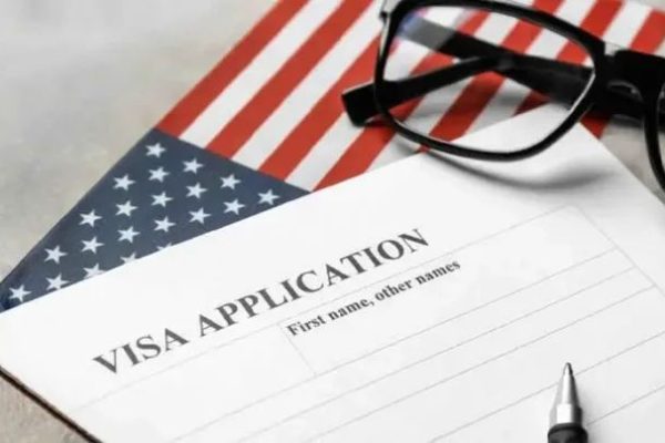 US to end Dropbox visa renewals US VISA