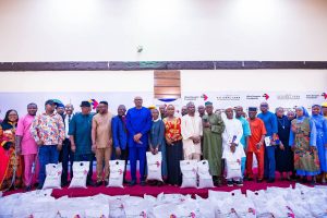 Aliko Dangote Foundation Launches Rice Distribution In Delta