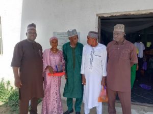 Photos: Ojotule Support Group honors Hajiya Rekiya Tijani with a Leadership award for her contributions to Kogi State's development
