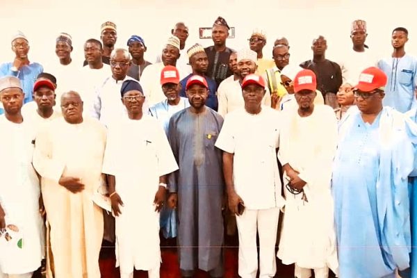 Prof. M. S. Haruna with APC stakeholders of Kokona LGA shortly after the meeting.