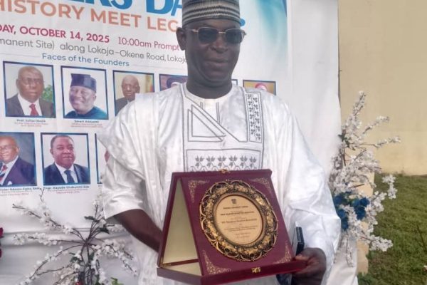 Imole Adini Muslim of Okun land and Chairman of the Bismillahi/Ramatu Foundation, Doctor Tajudeen Bismillahi Ibrahim