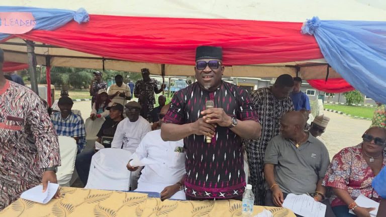 Izeze Felicitates Newly Elected Ughelli South APC Executives, Commends Peaceful Congress