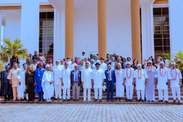 Lions Club Honours Oborevwori With Icon Of Leadership Excellence Award
