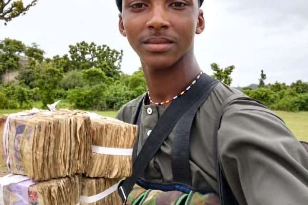 Bandit Flaunting Cash on Social Media