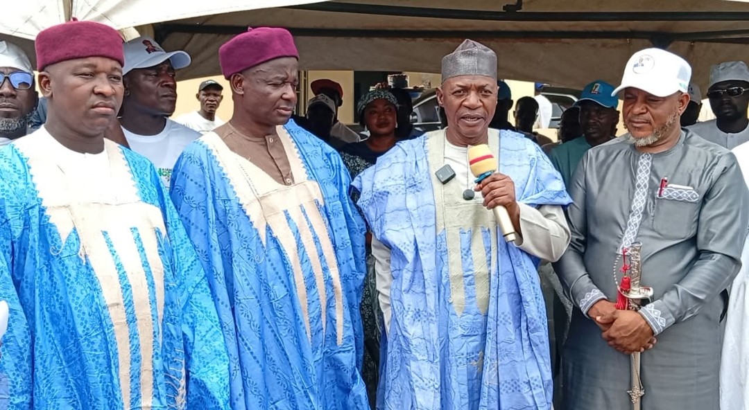 Karu LGA Chairman Abubakar Aliyu Madaki with members of the Bornu community during their visit to the council secretariat in support of Senator Ahmed Aliyu Wadada’s 2027 governorship bid.