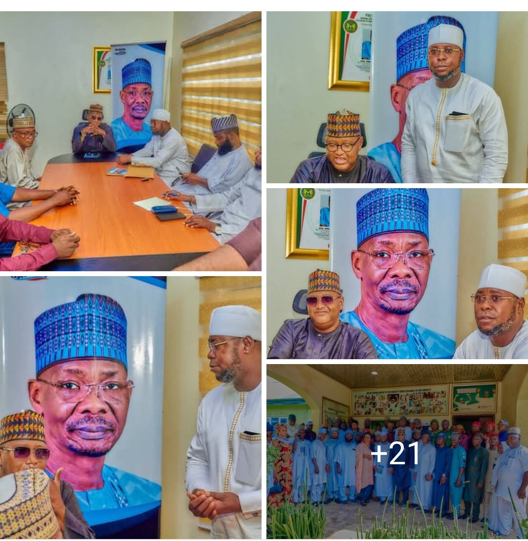 Coalition of Youth Support Group for Wadada 2027 during its courtesy visit to NSSIA Director-General, Hon. Imran Usman Jibrin, in Nasarawa State.