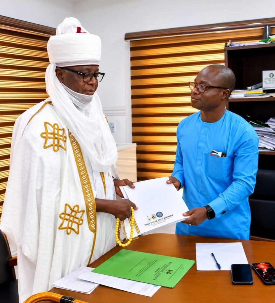 Ohimegye Igu of Koton Karfe, Dr. Alhaji Saidu Akawu Salihu and Kogi State Acting Federal Controller of Works, Engr. Owoniya Bankole